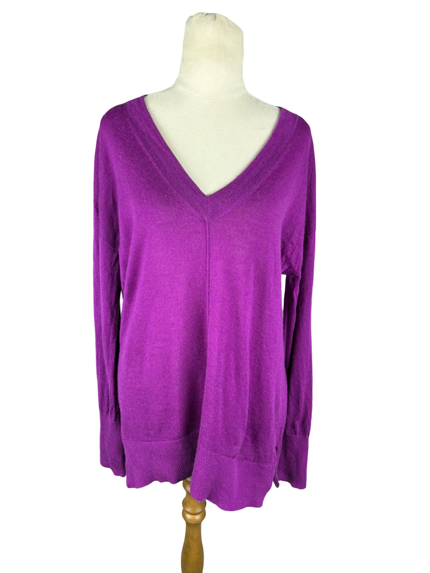 Witchery Merino Wool purple v neck jumper | size 10