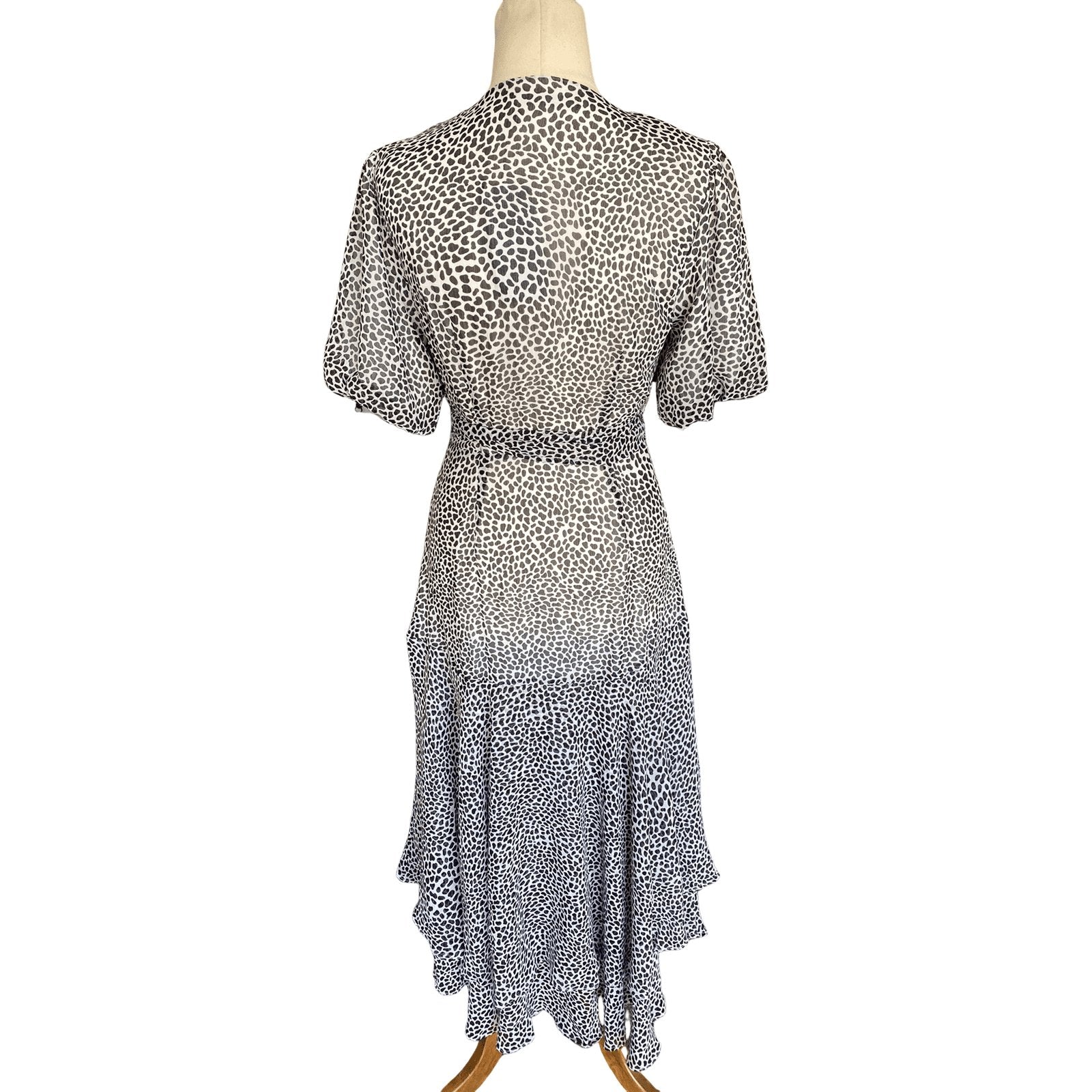 NEW - Portmans Pebble Black dress | size 8 - RRP $179