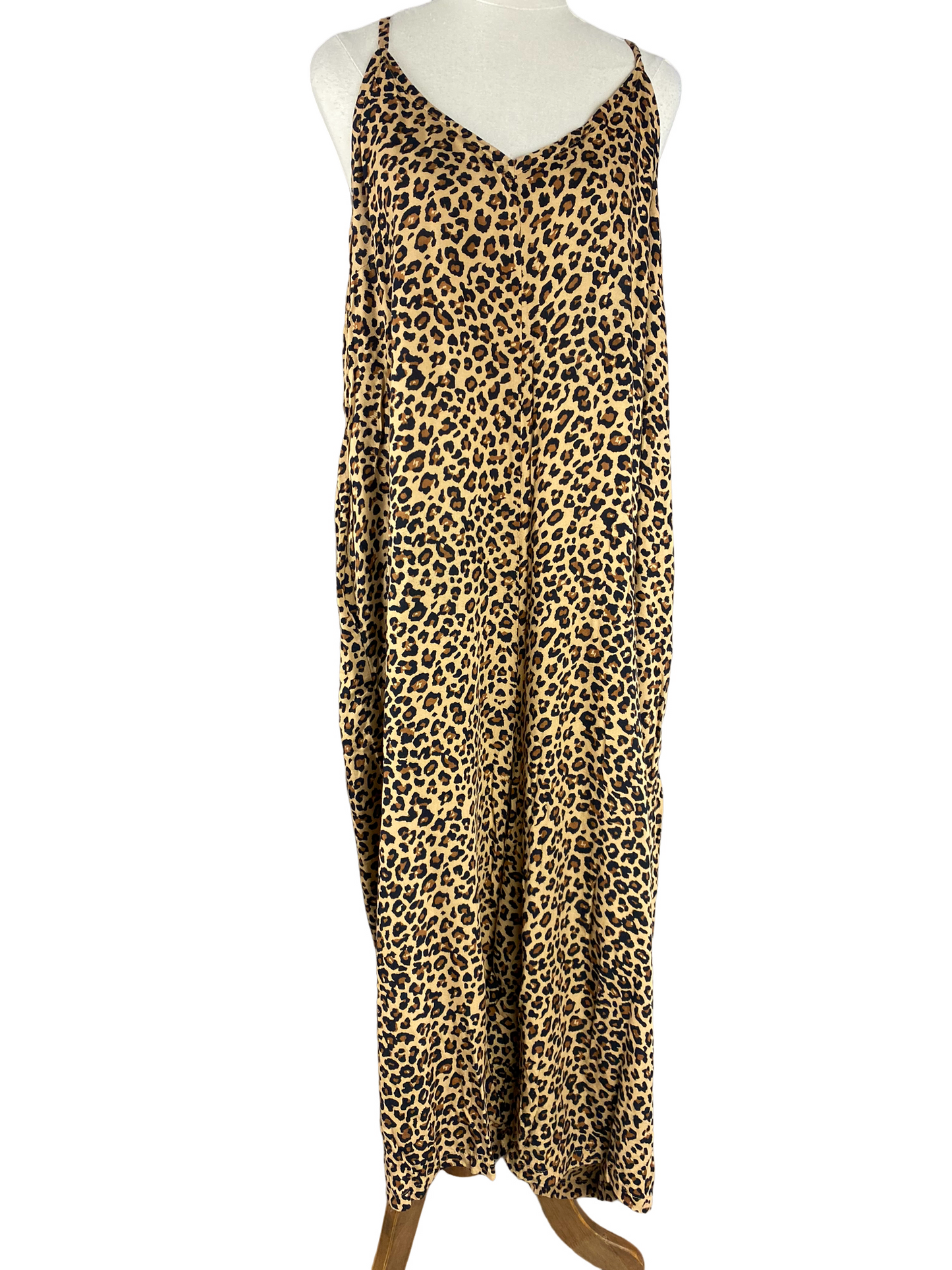 Leopard print jumpsuit | size 14-16