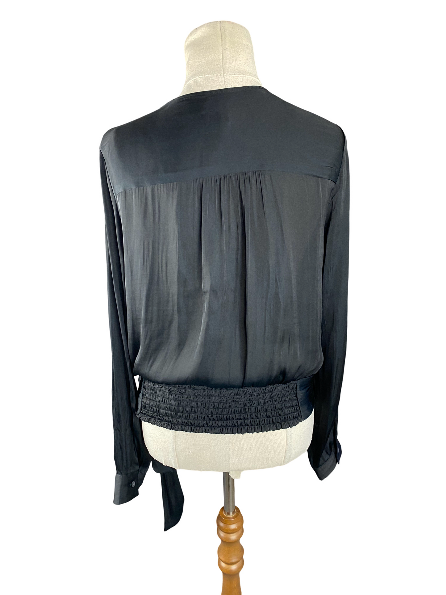 Banana Republic black wrap top | size 8