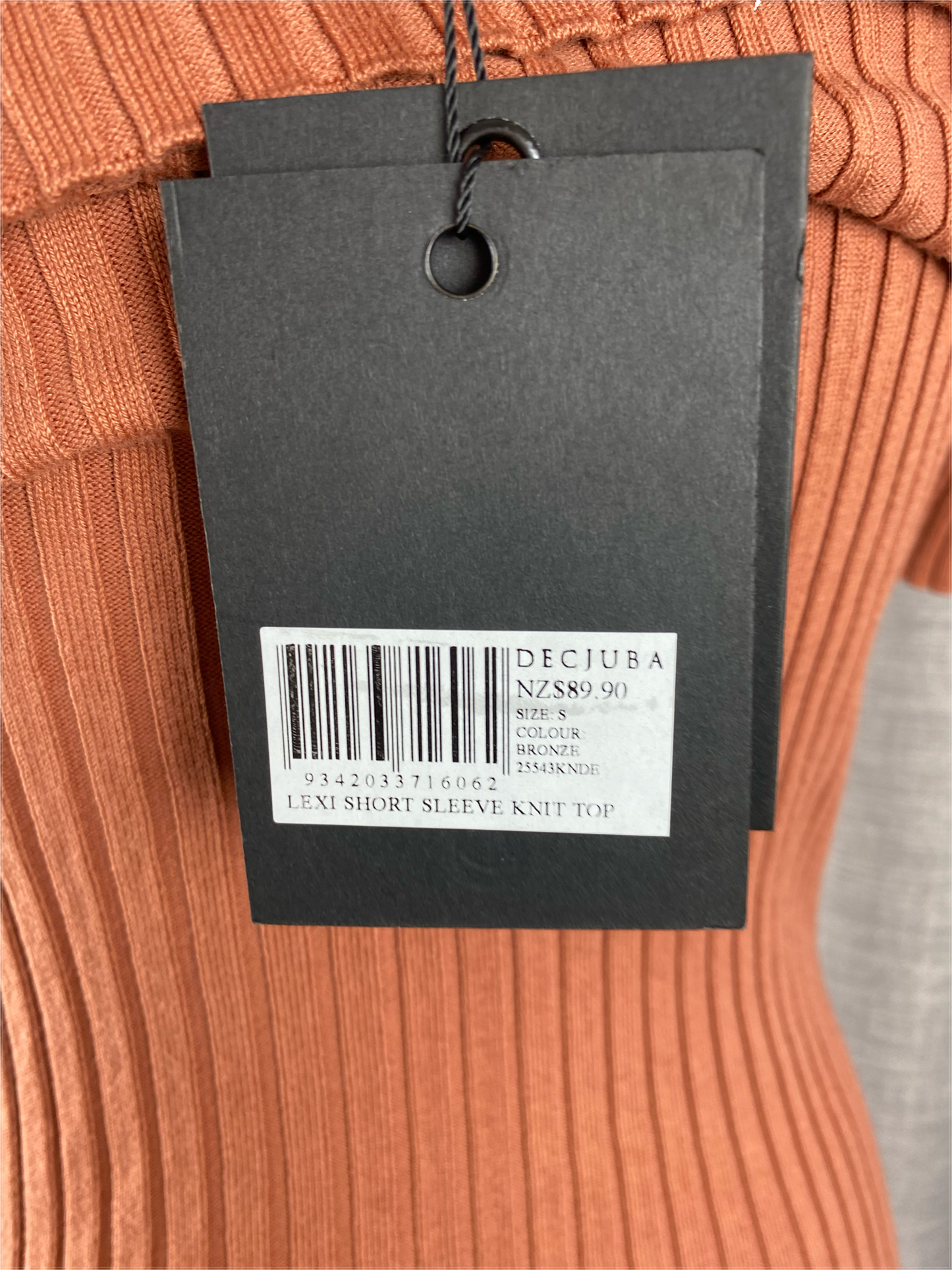 BNWT - Decjuba Lexi Short Sleeve Knit Top In Bronze | size 10