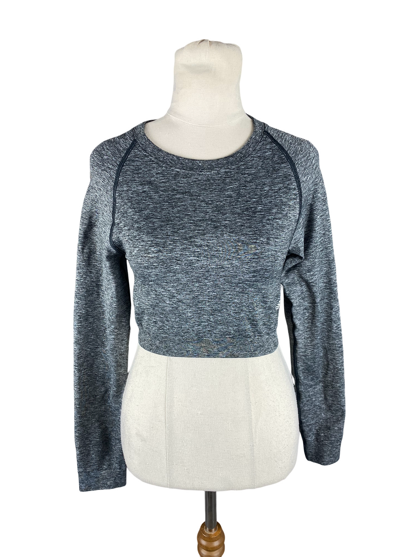 Gymshark grey crop top | size medium