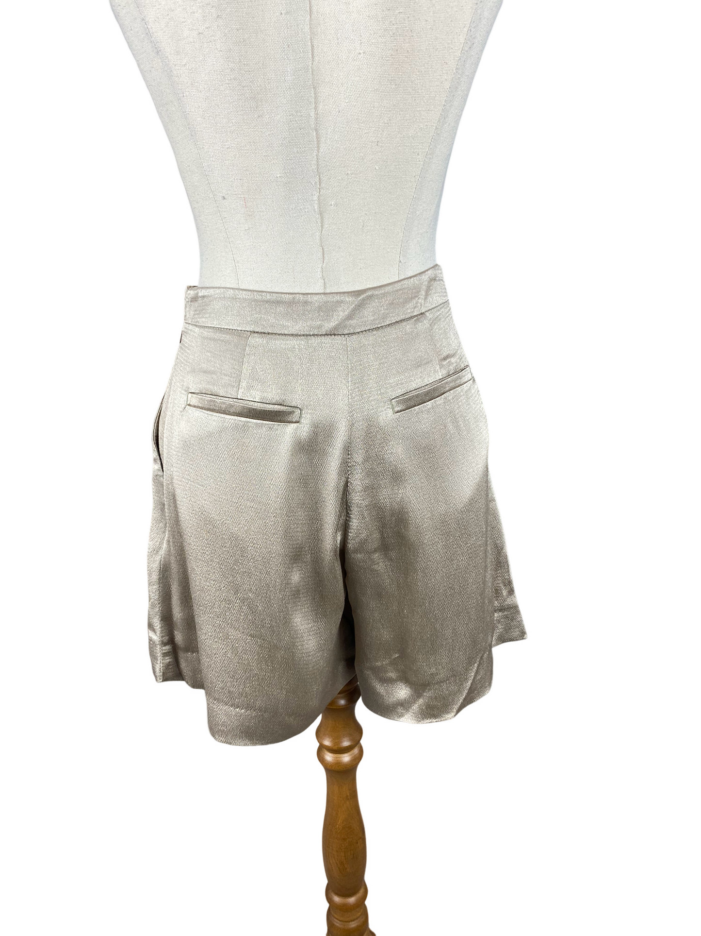 Reiss bronze shorts | size 6