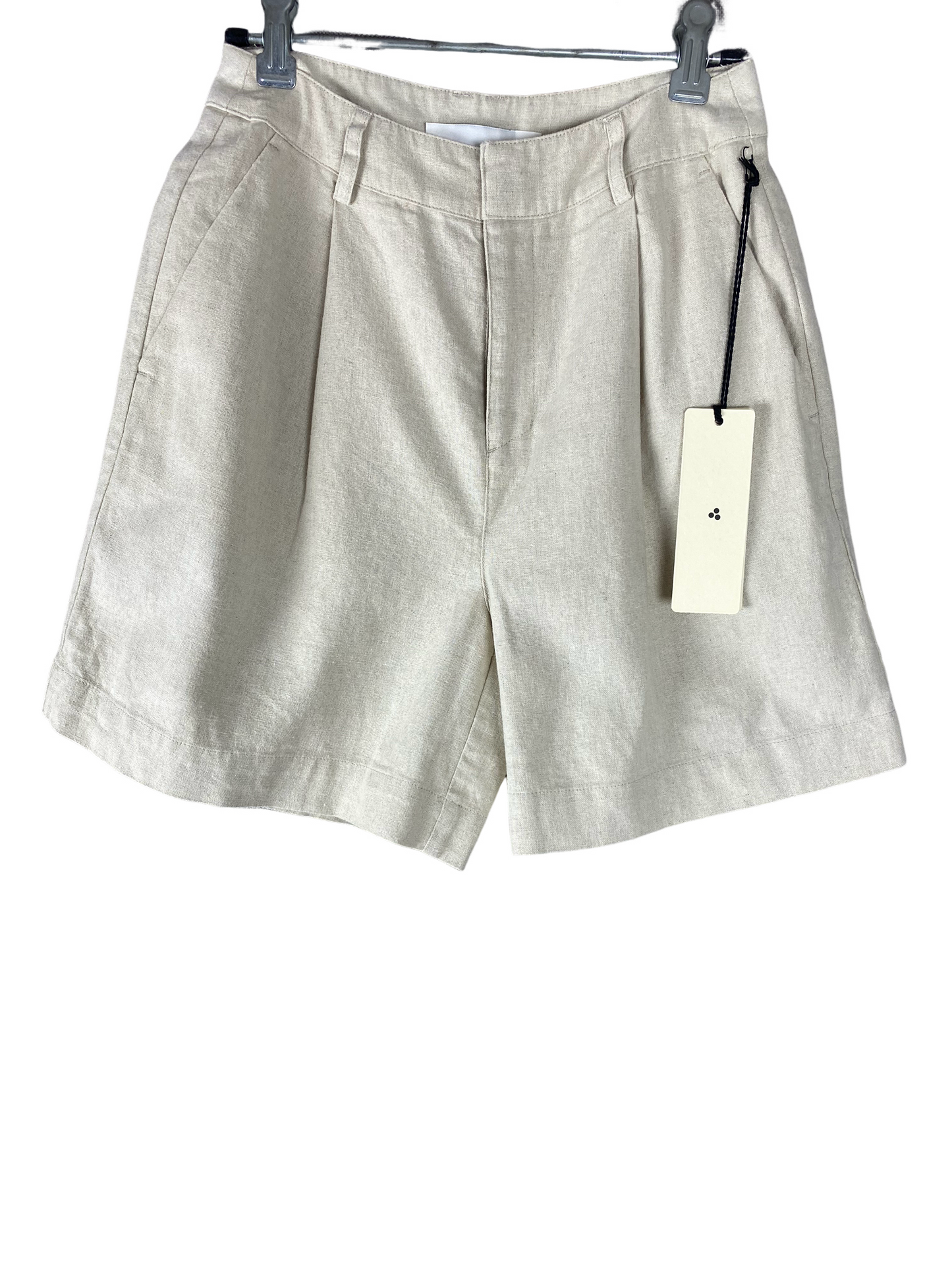 BNWT - Huffer Saville Pleat short in chalk marle | size 8 - RRP $119.90