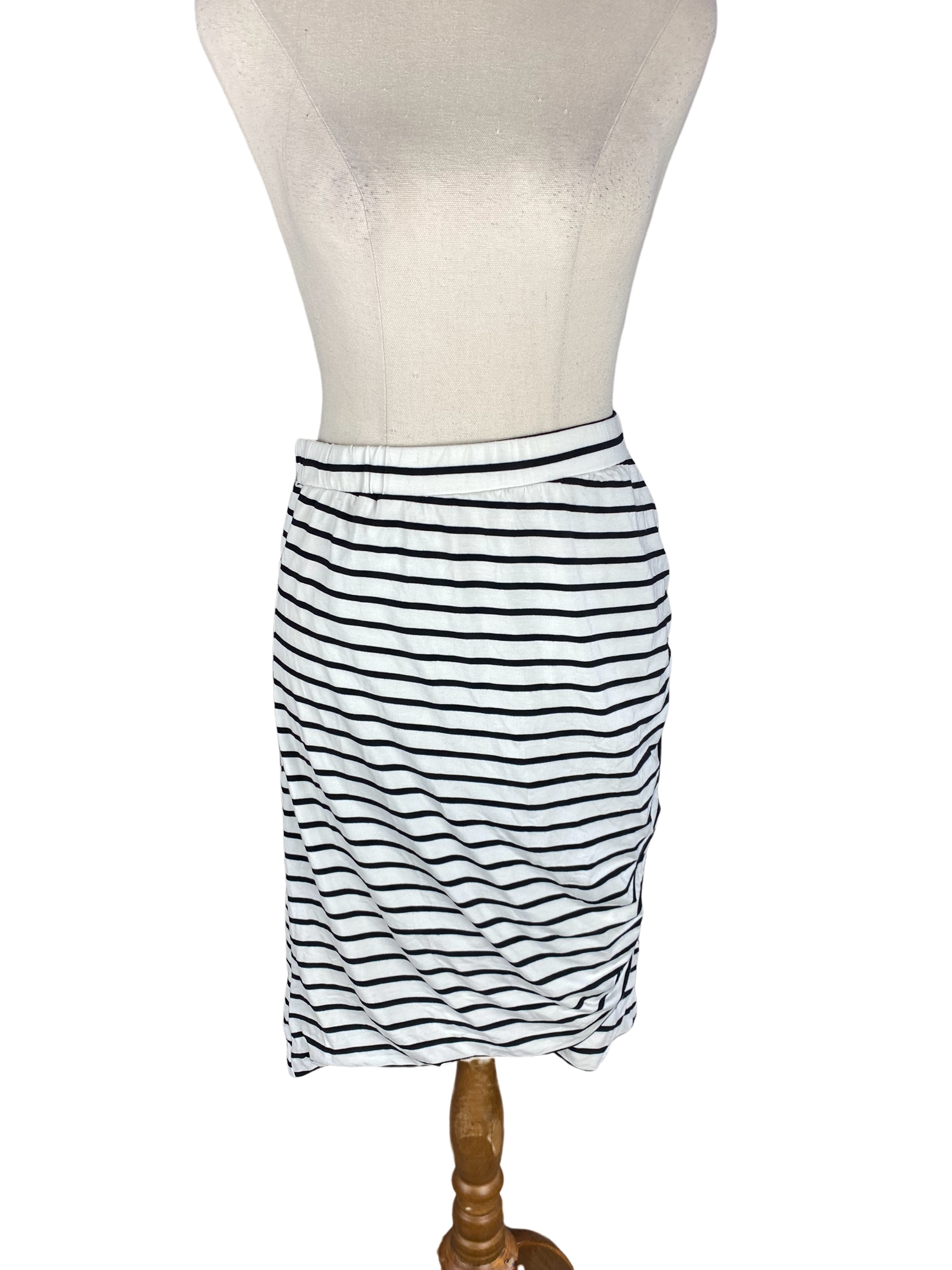 Betty Basics stripe skirt with rushed side | size 8