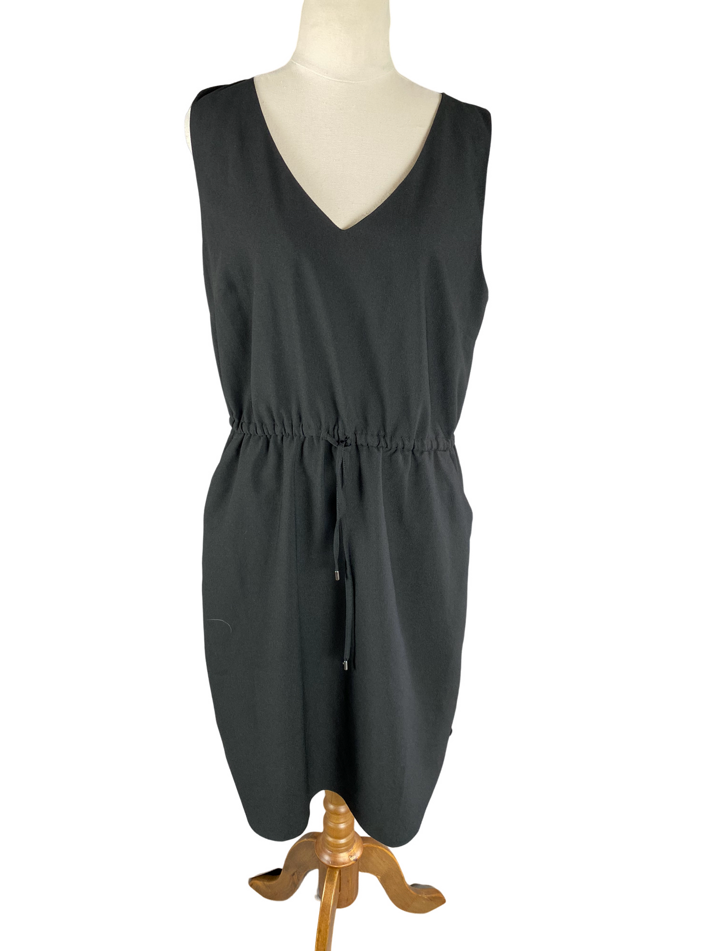 Decjuba black sleeveless dress with tie waist and pockets | size 12