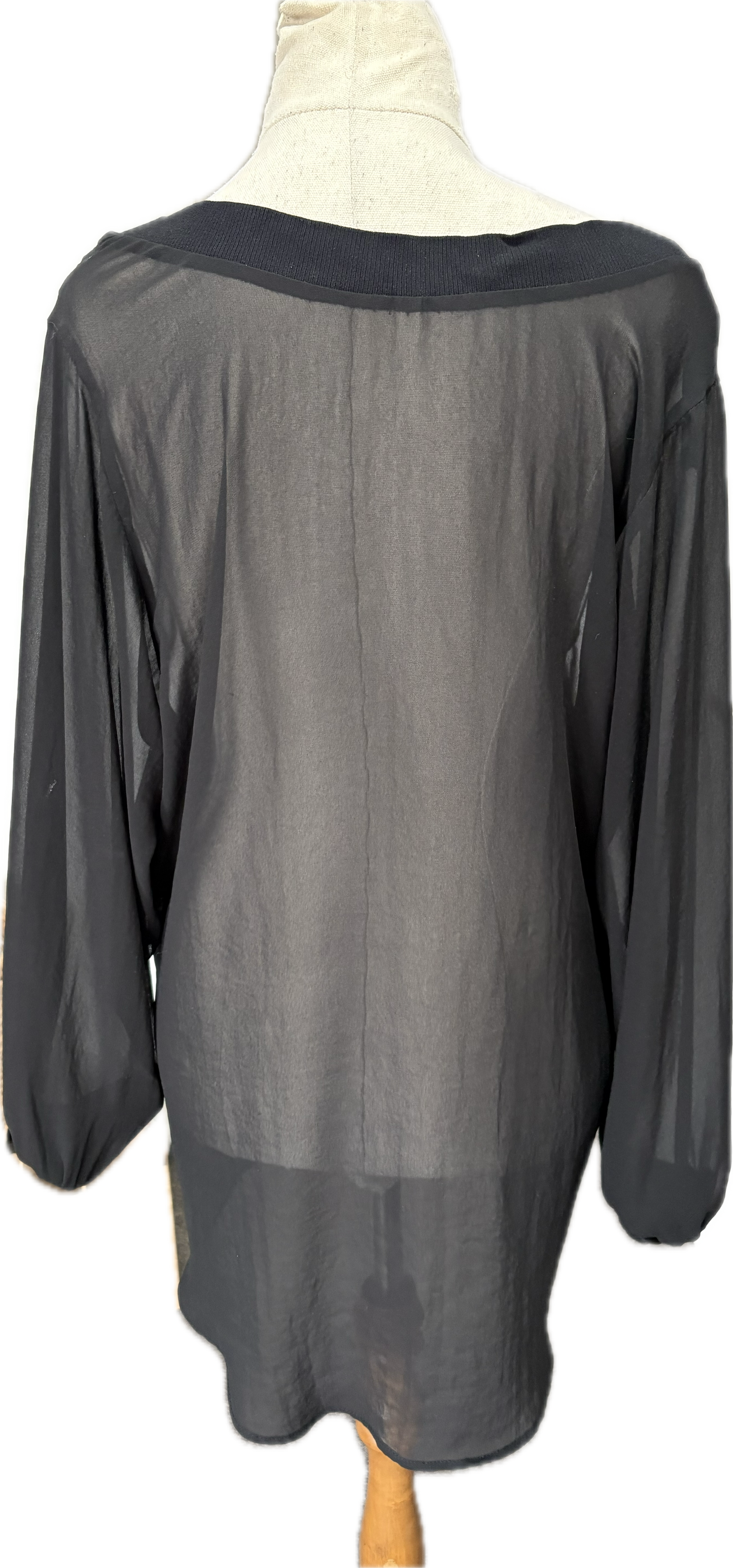 Moochi sheer black top | size 8-10