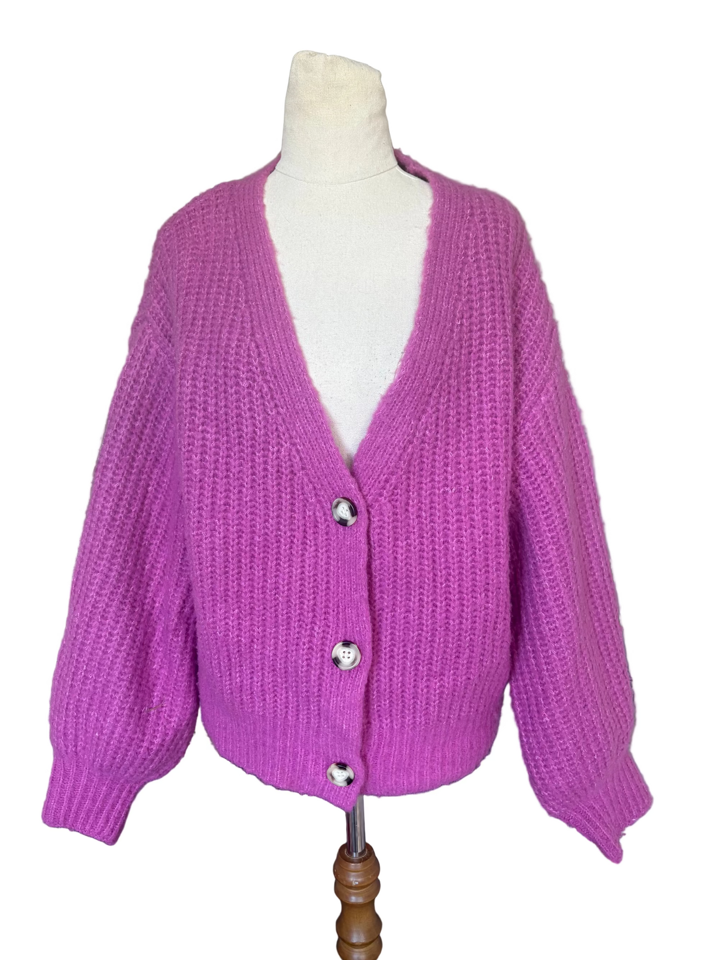 Chunky acrylic cardigan | size 12-14