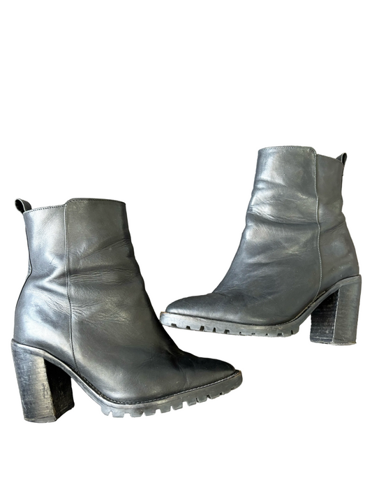 Moochi leather boots | size 39