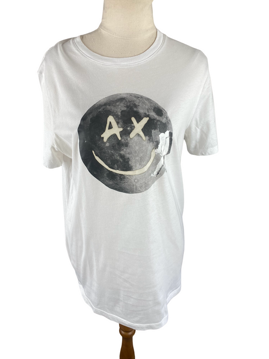 Armani Exchange white tee | size M (12)