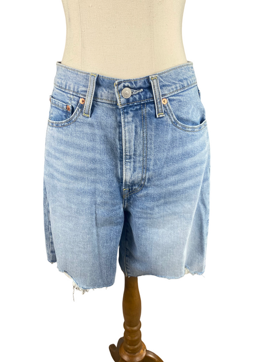Levi RibCage Bermuda Shorts | size 27