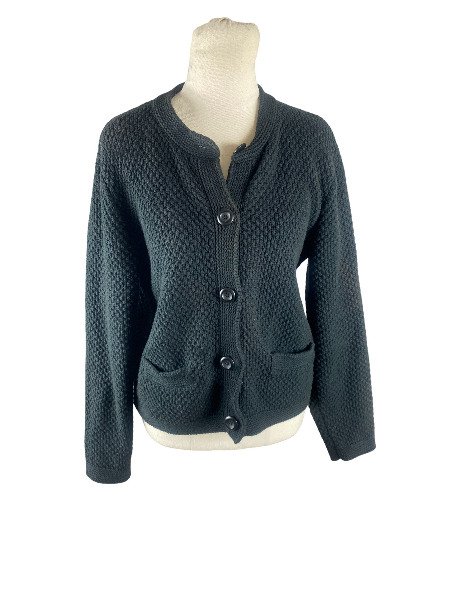 Uniqlo black cardigan | size 10 to 12