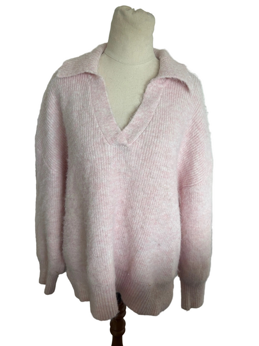 Pink fluffy V-Neck jumper | size 16 - 18