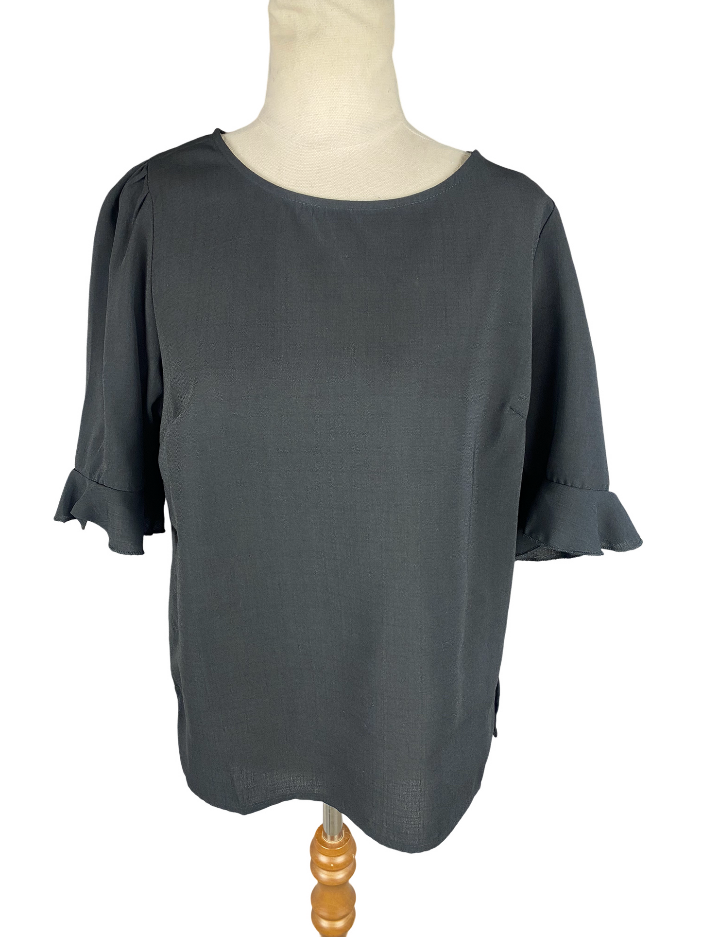 BNWT - Atmos & Here short sleeve frill top | size 10