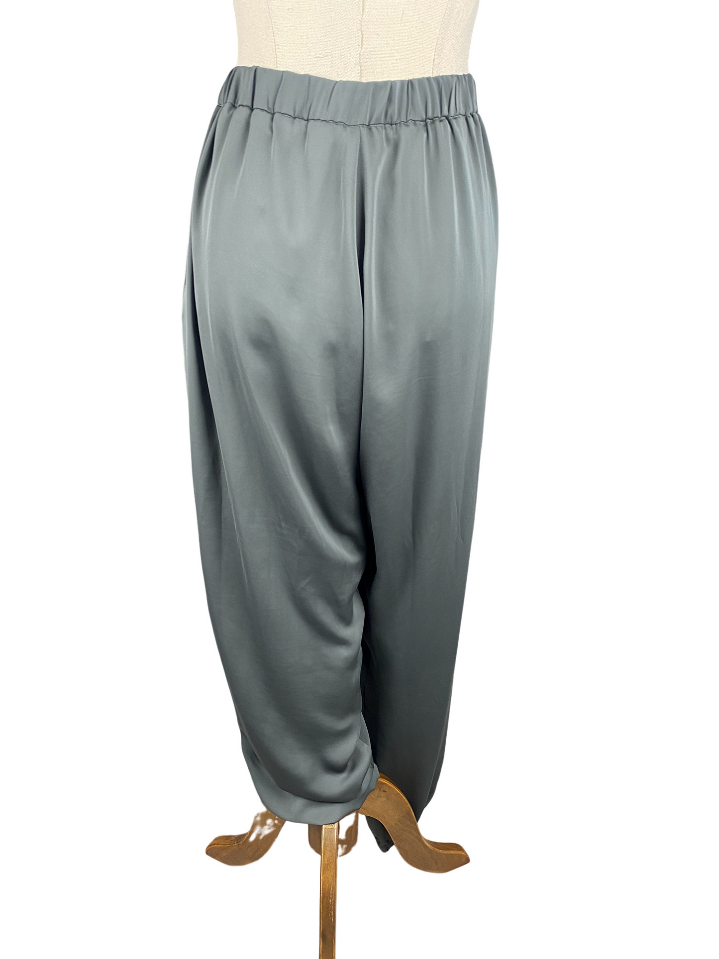 Repertoire green satin-look pants | size 14