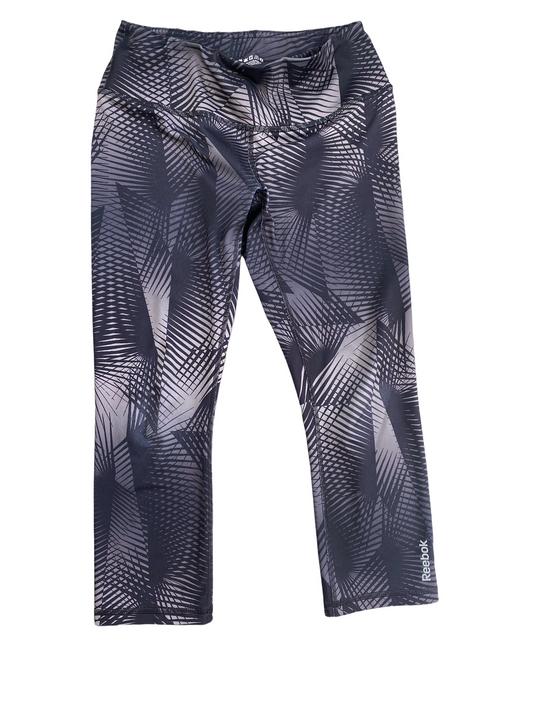 Reebok pattern 3/4 pants | size extra small