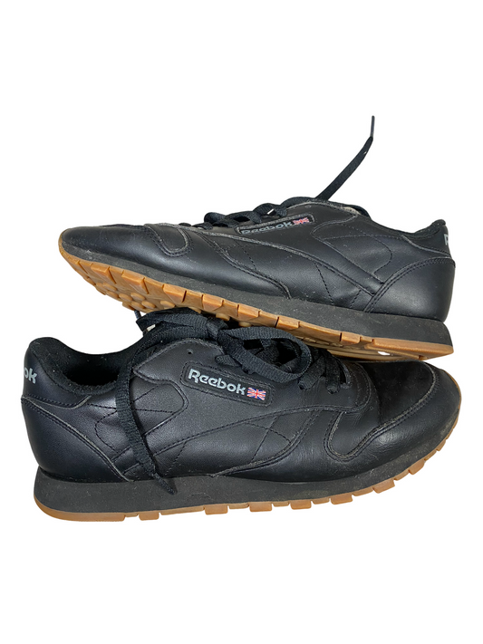 Reebok black sneakers | size 9 or EU 40